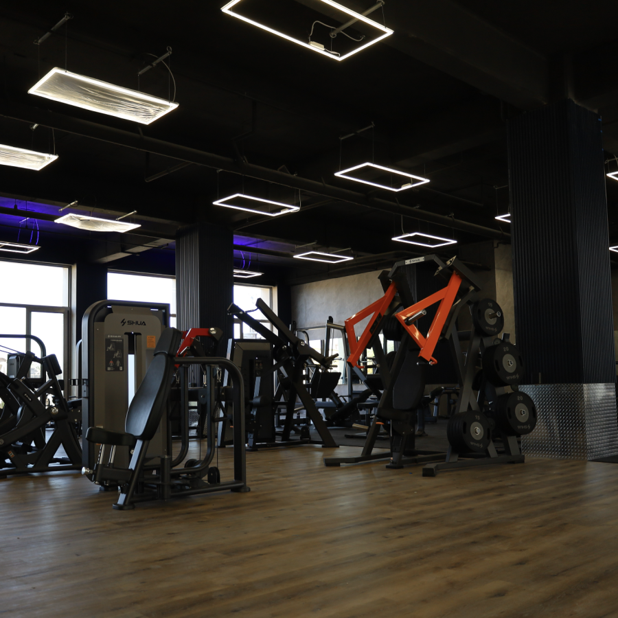 Modern Fitness Equipa tu Gimnasio Profesional Comercial premium3